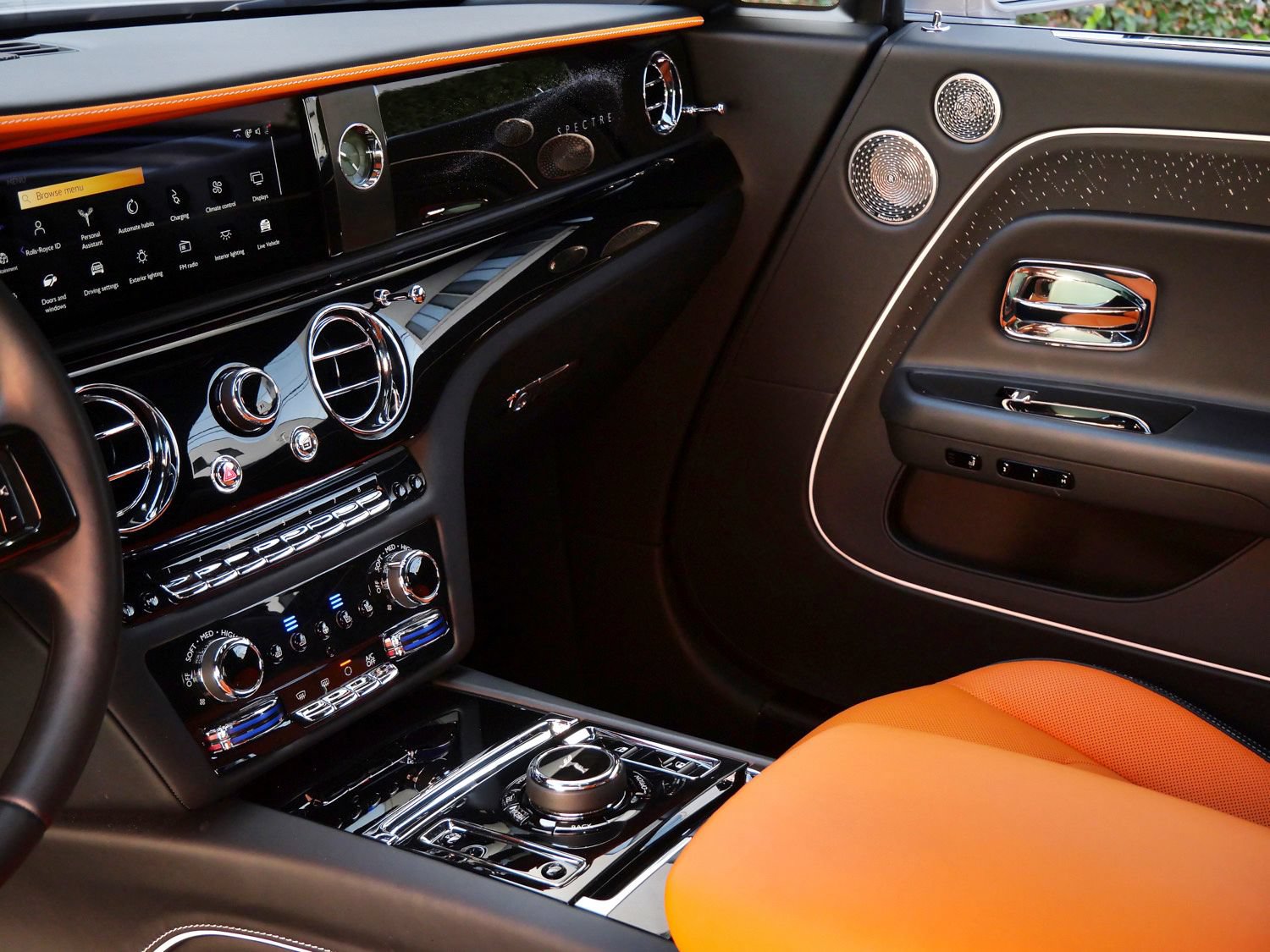 Used 2024 Rolls-Royce Spectre w/ Leather Finishing Pack AWD/4WD image 18