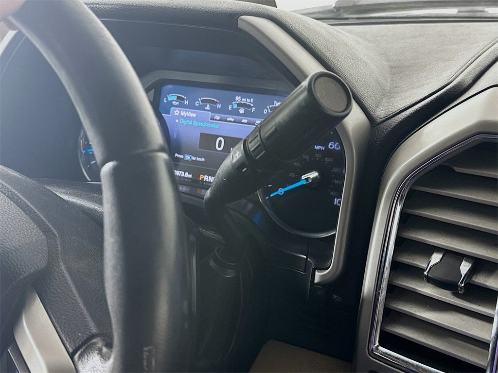 Used 2017 Ford F250 Lariat w/ FX4 Off-Road Package image 16