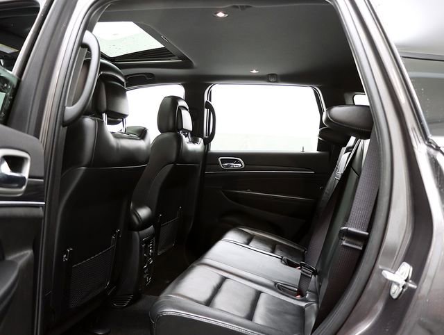 Used 2021 Jeep Grand Cherokee Limited image 12