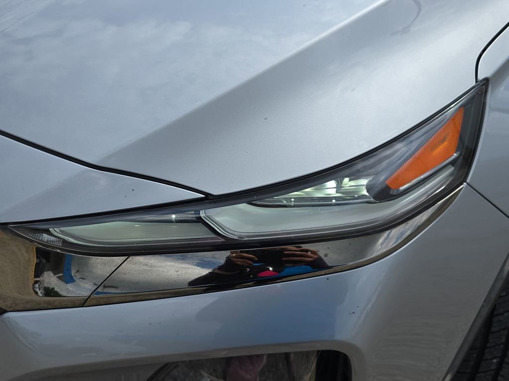 Used 2020 Hyundai Santa Fe Limited image 31