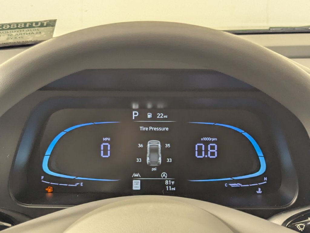 New 2026 Hyundai Elantra SE FWD image 17