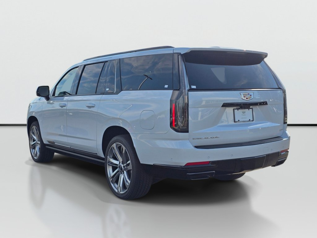 New 2026 Cadillac Escalade ESV Platinum Sport AWD/4WD image 4