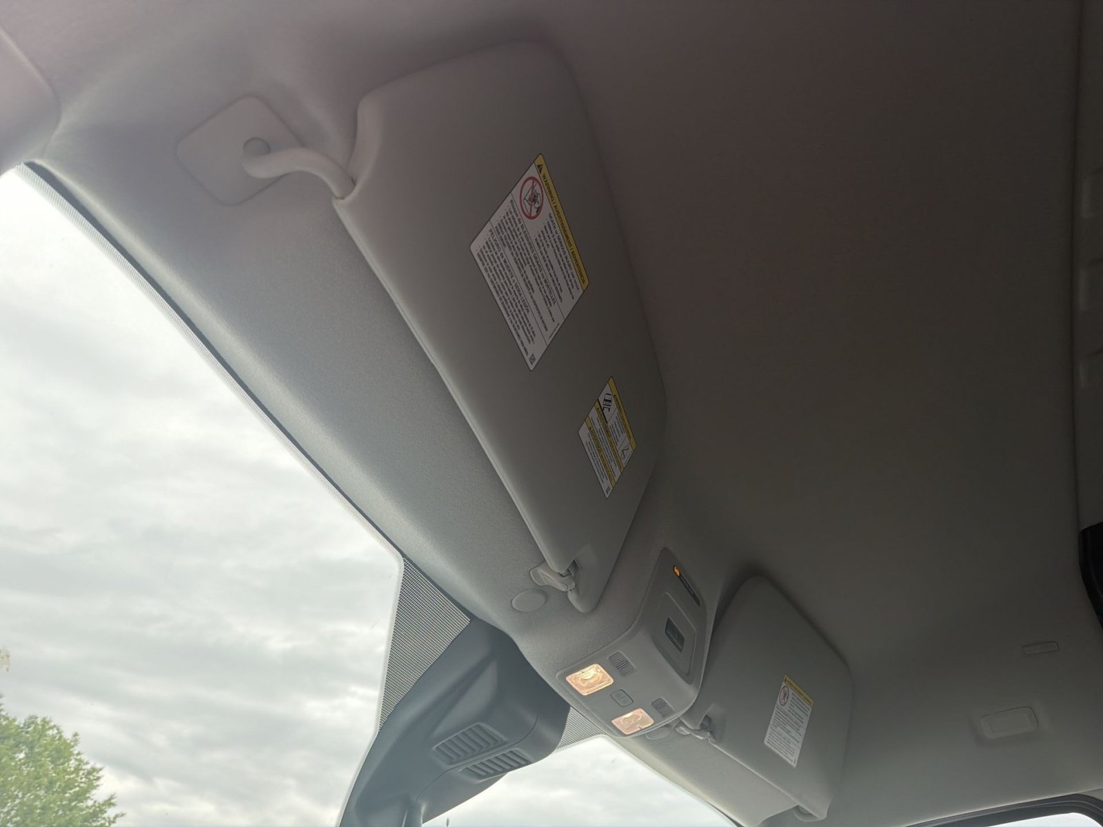 New 2026 Ford Transit 250 148 Medium Roof RWD image 31
