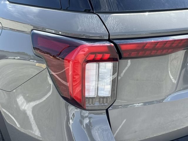 New 2026 Ford Explorer ST-Line AWD/4WD image 11