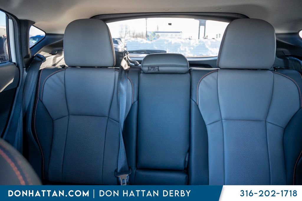 Used 2025 Subaru Crosstrek 2.5i Limited w/ Crosstrek Mirror Package image 17