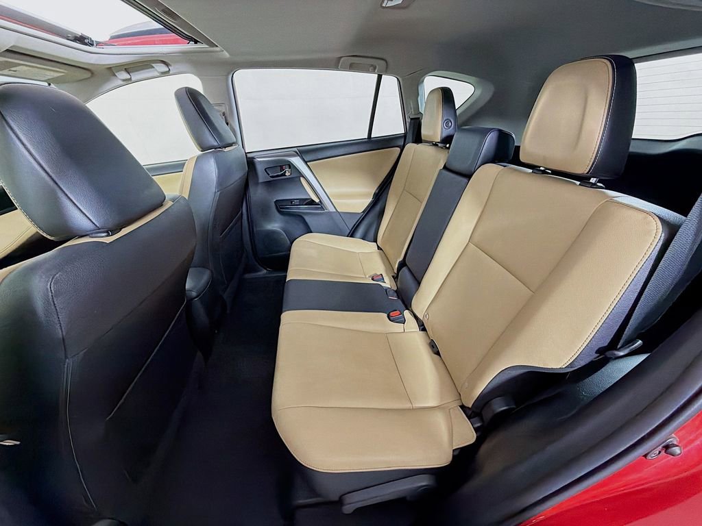 Used 2016 Toyota RAV4 Limited w/ Advanced Technology Package image 23