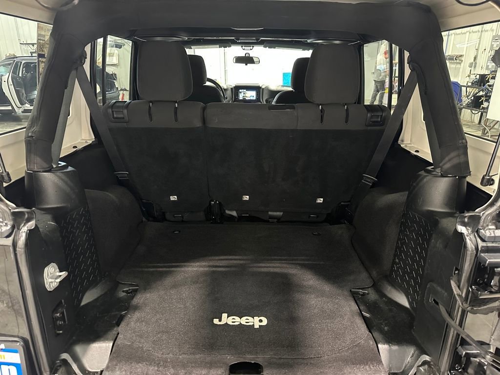 Used 2017 Jeep Wrangler Unlimited Sport w/ Connectivity Group image 26