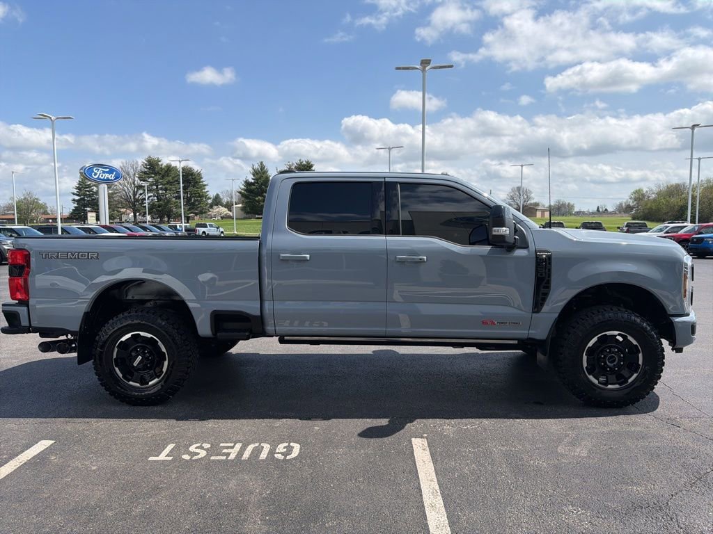 Used 2026 Ford F350 Platinum w/ Tremor Off-Road Package image 6