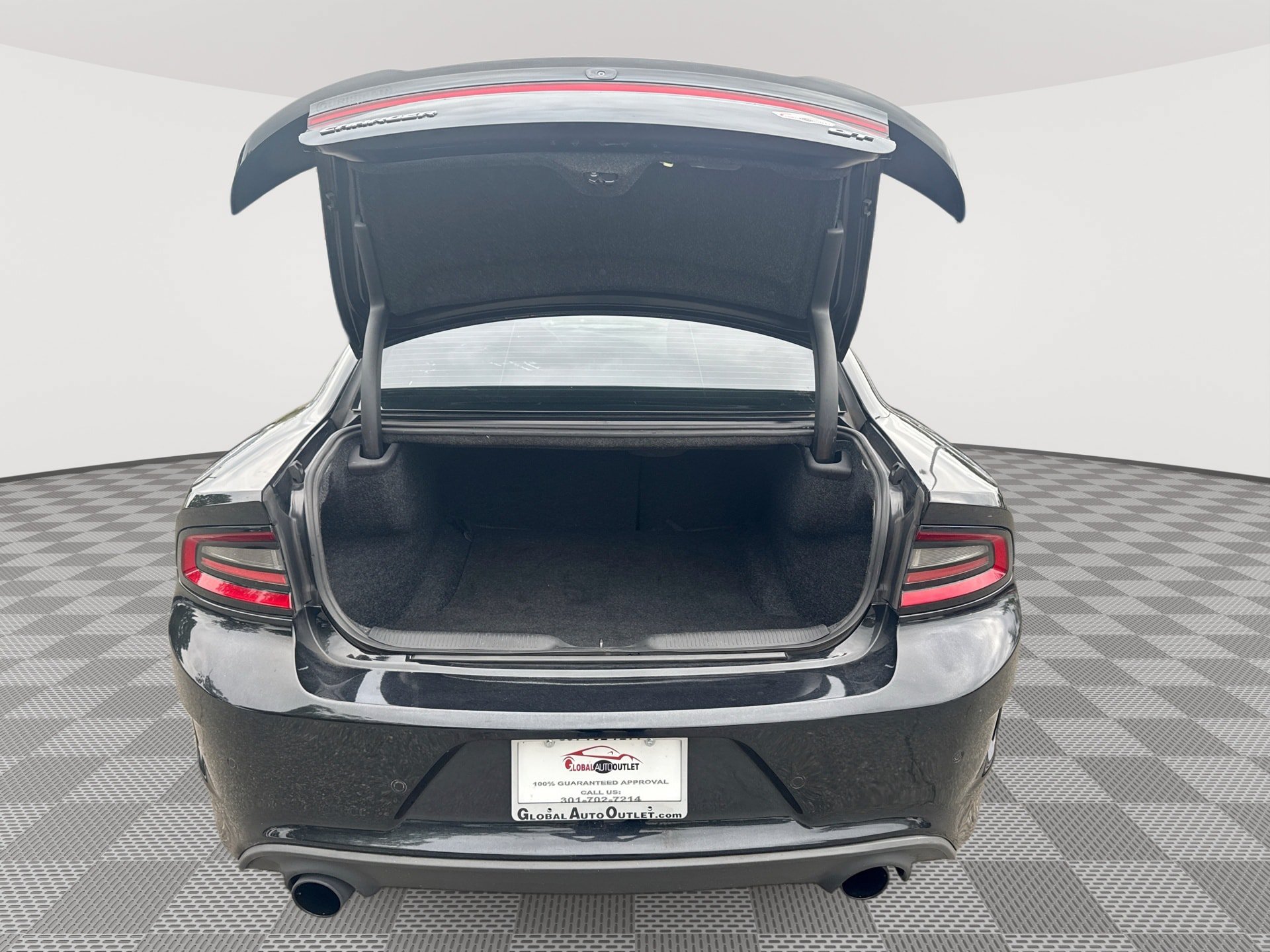 Used 2019 Dodge Charger GT RWD image 21