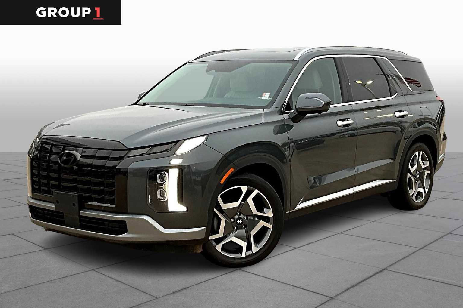 Used 2023 Hyundai Palisade Limited w/ Cargo Package