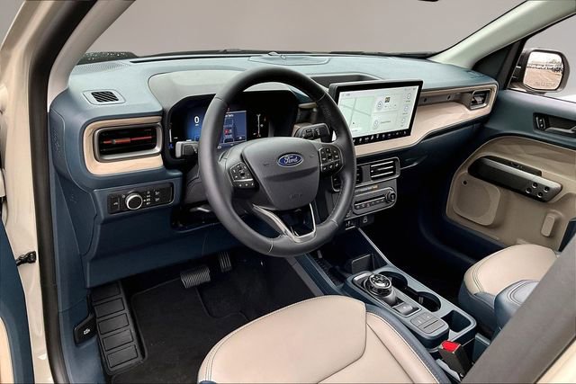 Used 2025 Ford Maverick Lariat AWD/4WD image 14
