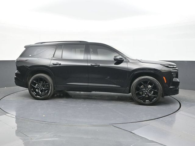 Used 2024 Chevrolet Traverse RS w/ LPO, Floor Liner Package AWD/4WD image 17