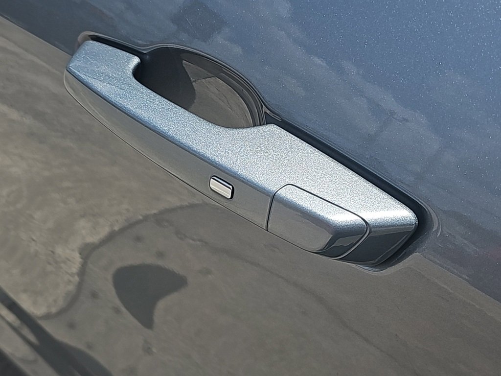 Certified 2025 GMC Acadia Elevation image 10