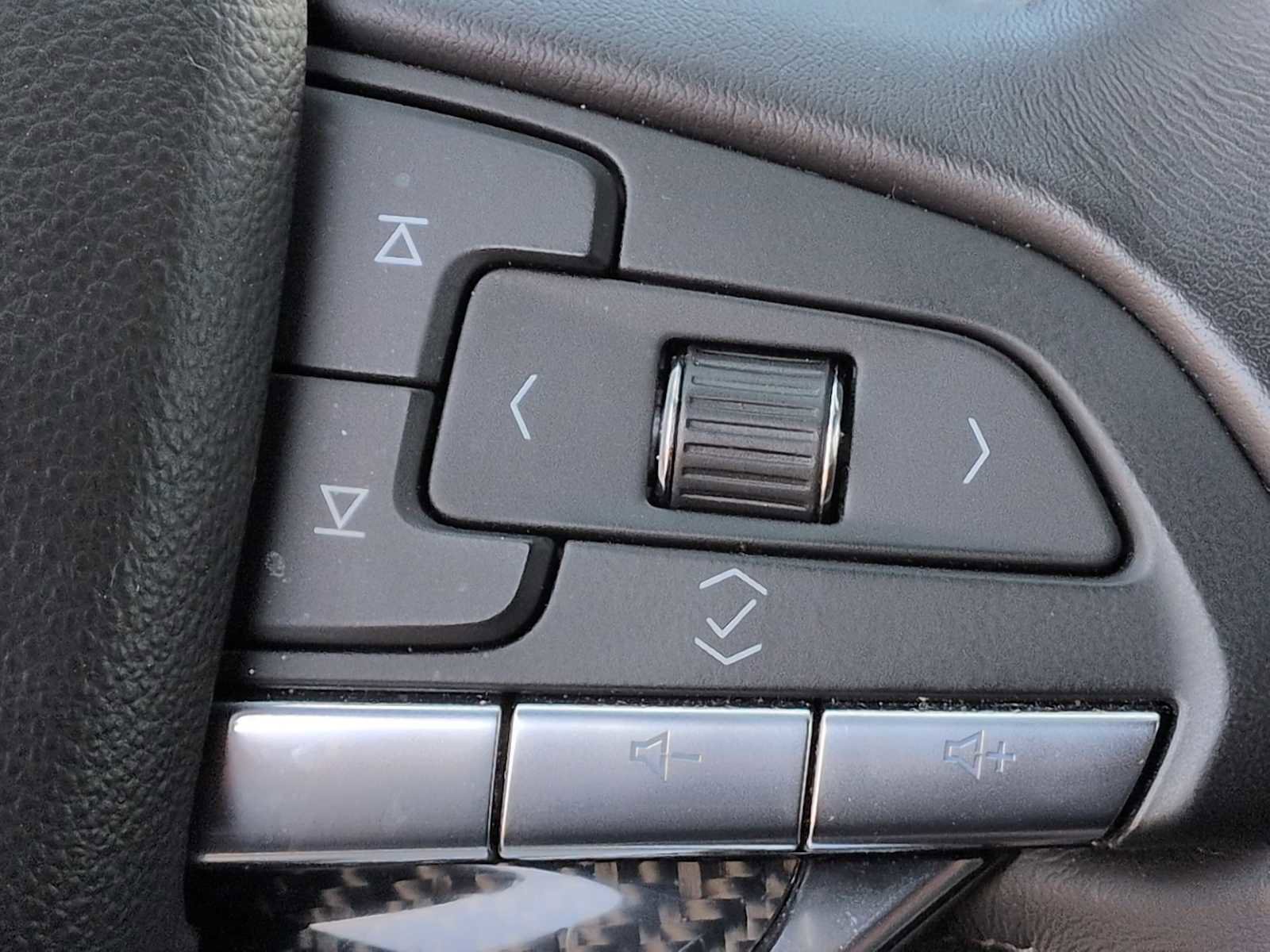 Used 2024 Cadillac XT6 Sport w/ Technology Package AWD/4WD image 27