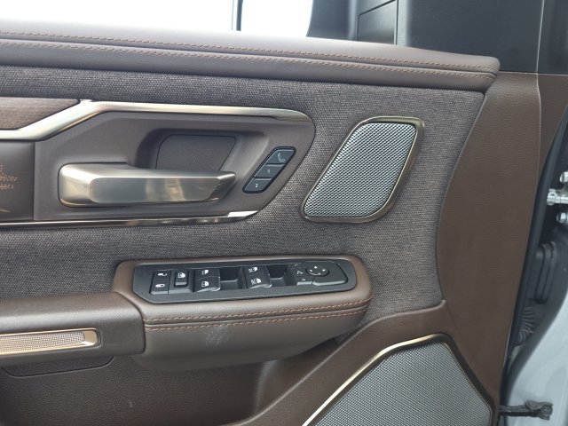 Used 2026 RAM 1500 Limited AWD/4WD image 15