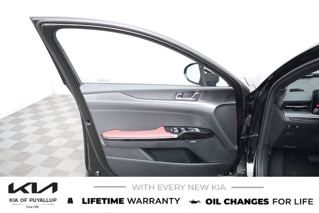 New 2026 Kia K5 GT-Line image 9