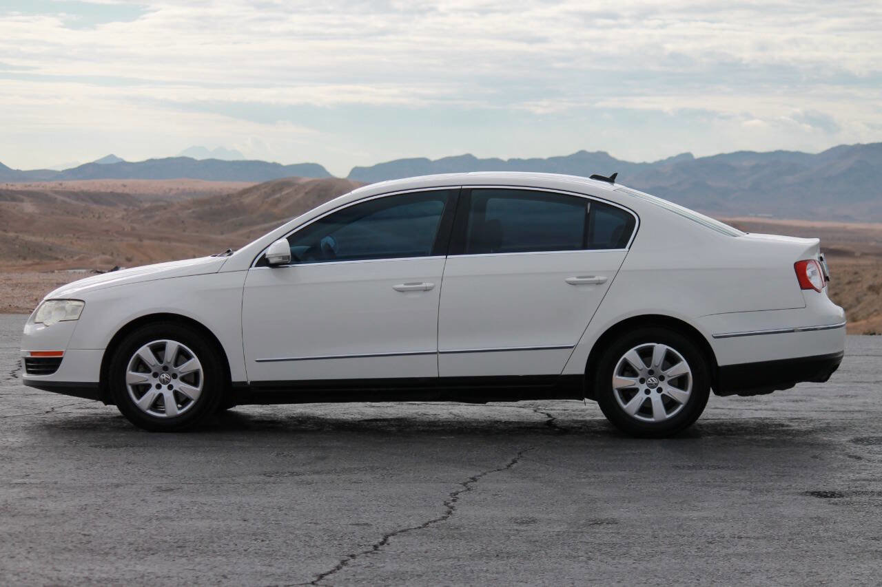 Used 2006 Volkswagen Passat 2.0T image 5