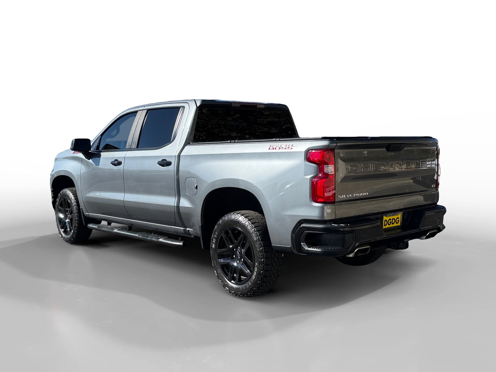 Used 2021 Chevrolet Silverado 1500 LT Trail Boss w/ Bed Protection Package AWD/4WD image 3