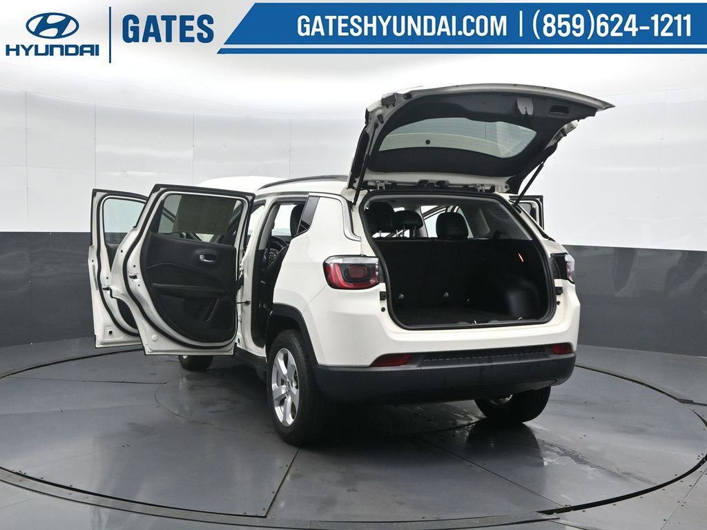 Used 2020 Jeep Compass Latitude w/ Cold Weather Group image 55