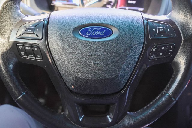 Used 2016 Ford Explorer XLT w/ Equipment Group 202A image 20