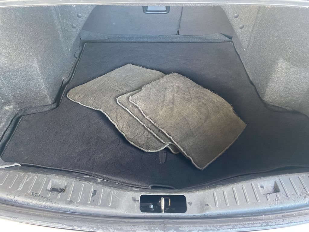 Used 2013 Lincoln MKZ FWD image 29
