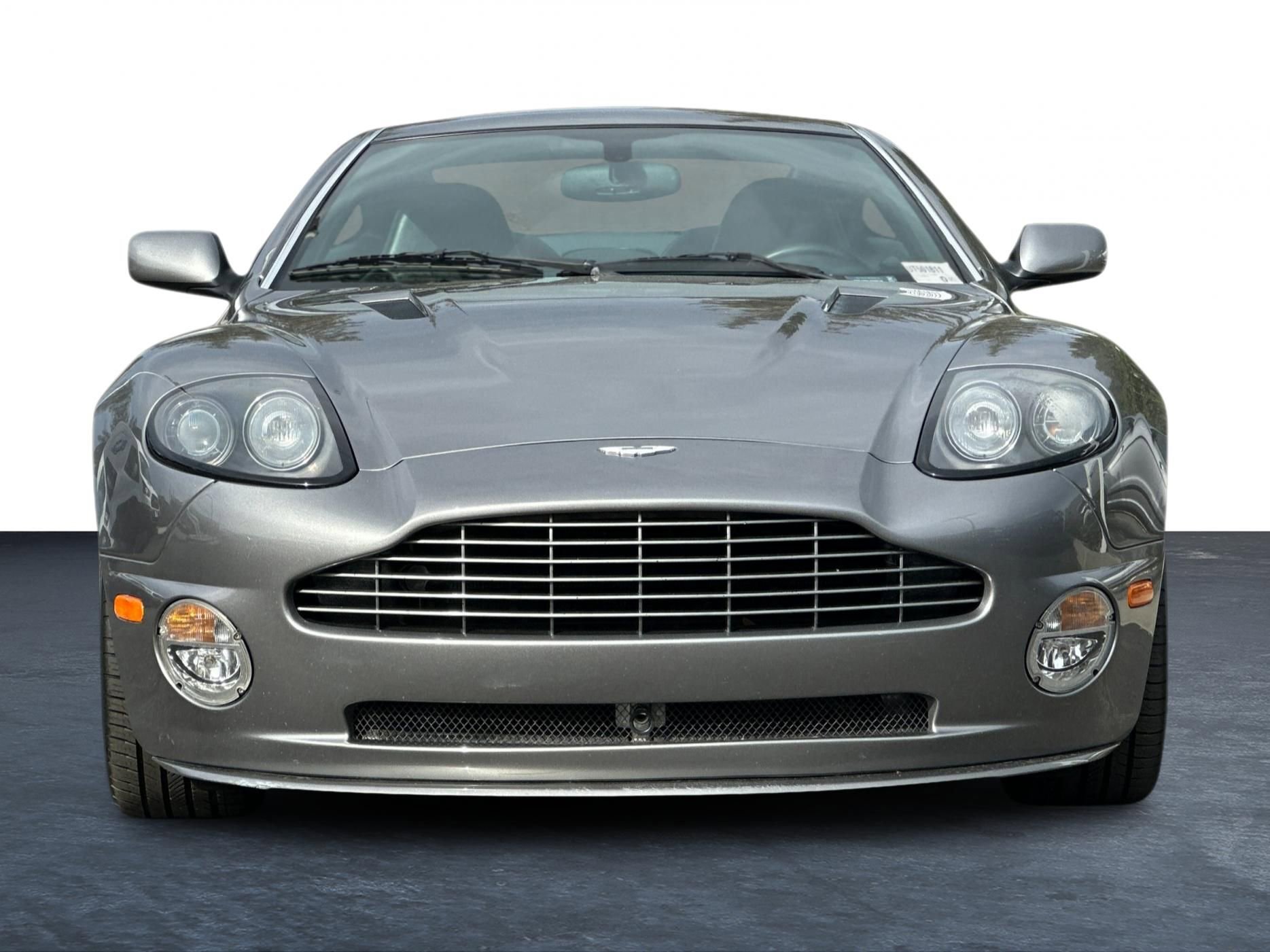 Used 2005 Aston Martin Vanquish S image 7