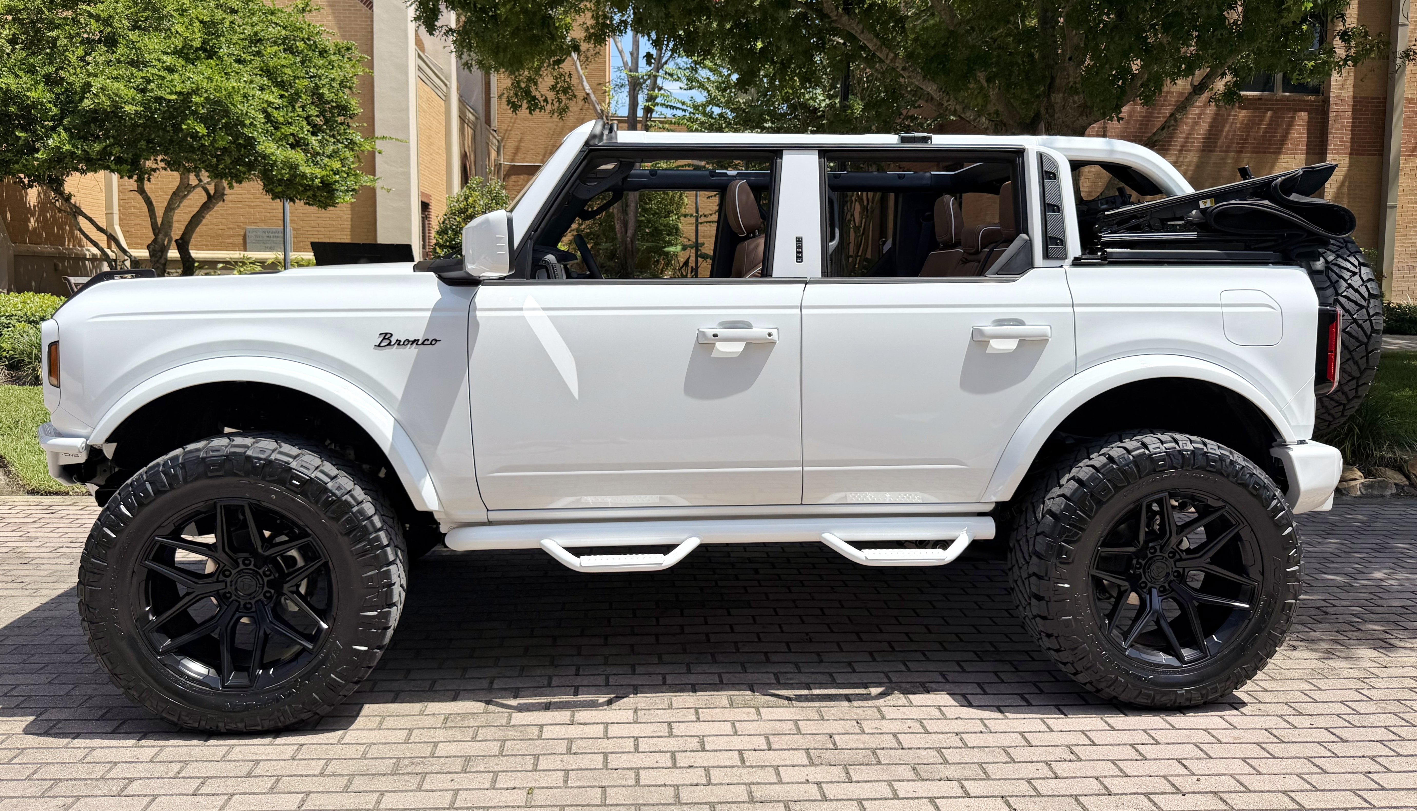 Used 2026 Ford Bronco Outer Banks AWD/4WD image 29