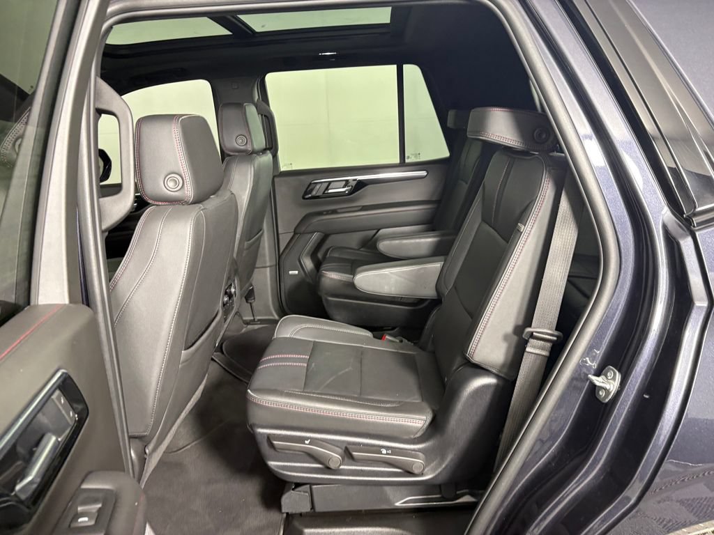 Used 2025 Chevrolet Tahoe RST w/ Comfort Package AWD/4WD image 29