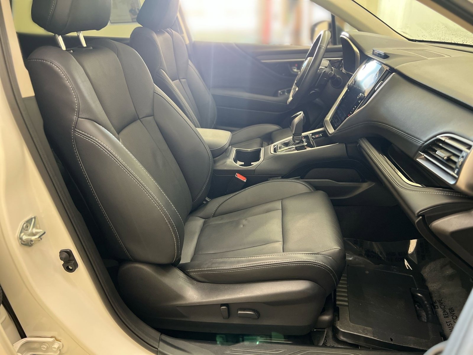 Used 2024 Subaru Outback Limited XT w/ Popular Package #2 image 25