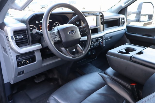 Used 2023 Ford F450 XL w/ Snow Plow/Camper Package image 4