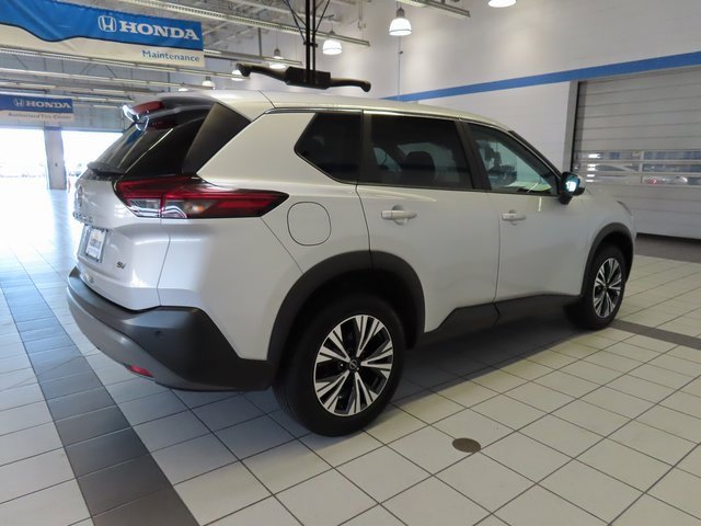 Used 2023 Nissan Rogue SV image 13