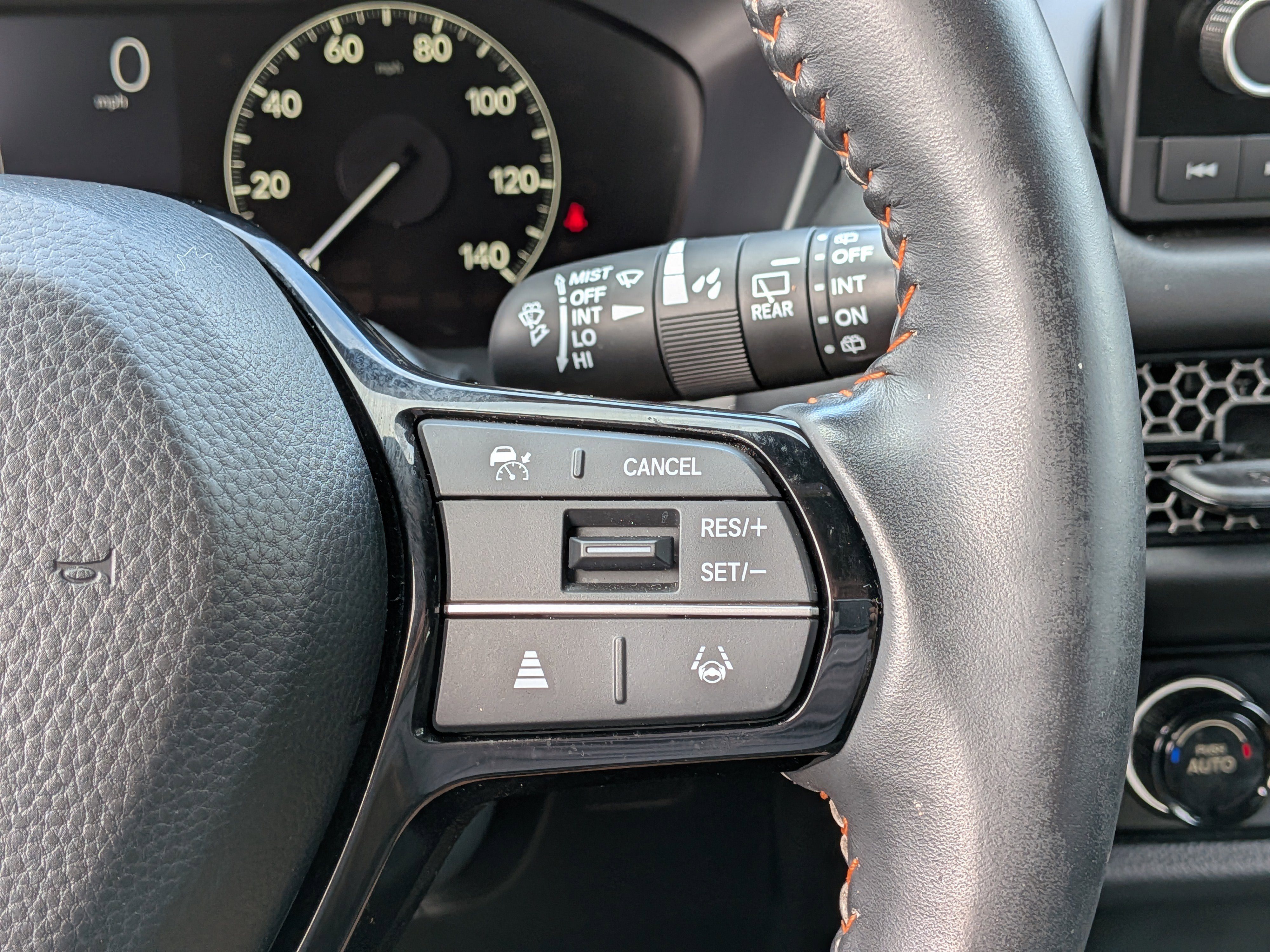 Used 2025 Honda HR-V Sport image 24