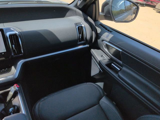 New 2026 Ford Expedition Max Platinum AWD/4WD image 17