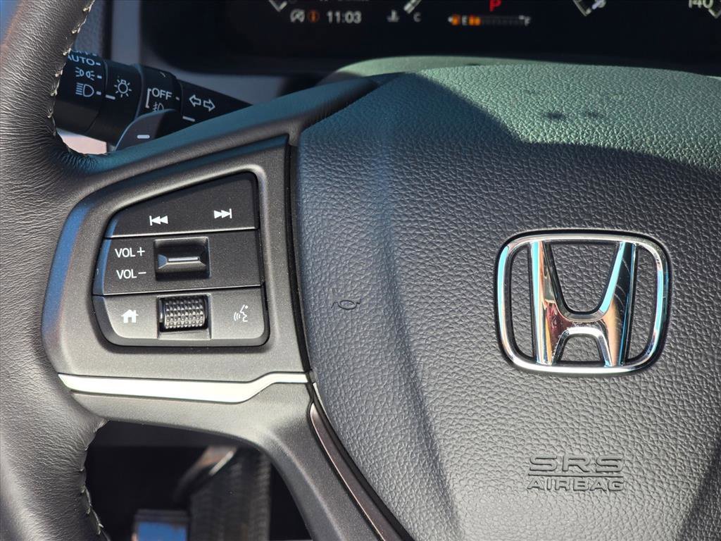 Used 2025 Honda Ridgeline Sport image 15