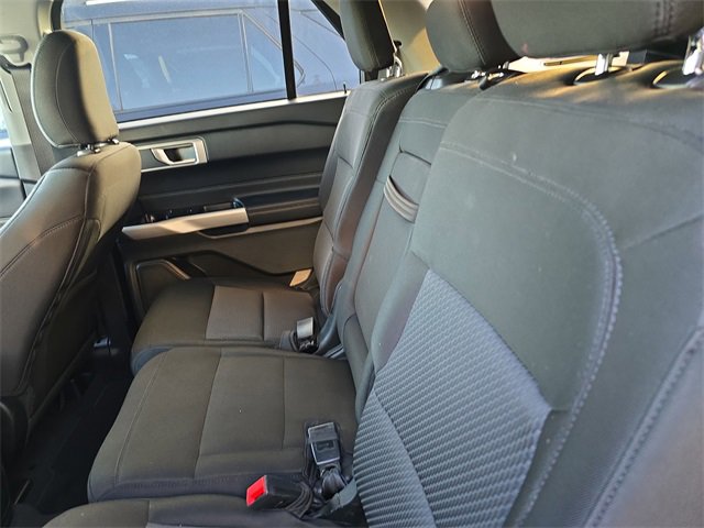 Used 2022 Ford Explorer XLT image 9