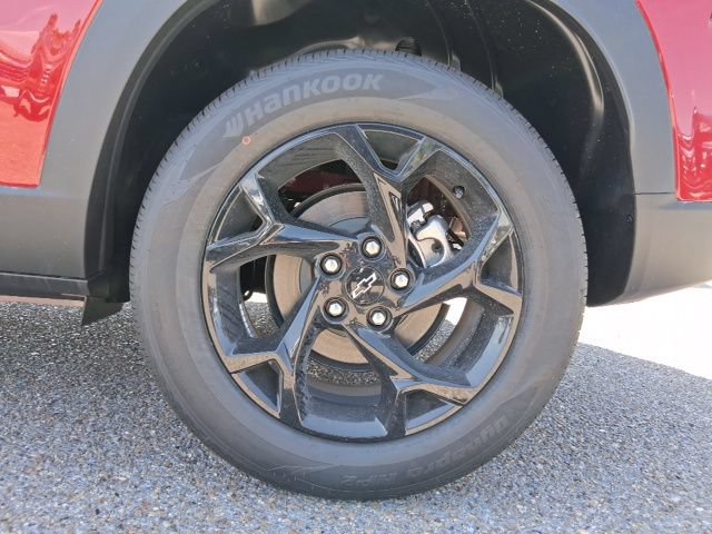 New 2026 Chevrolet Trax LT w/ Driver Confidence Package FWD image 20