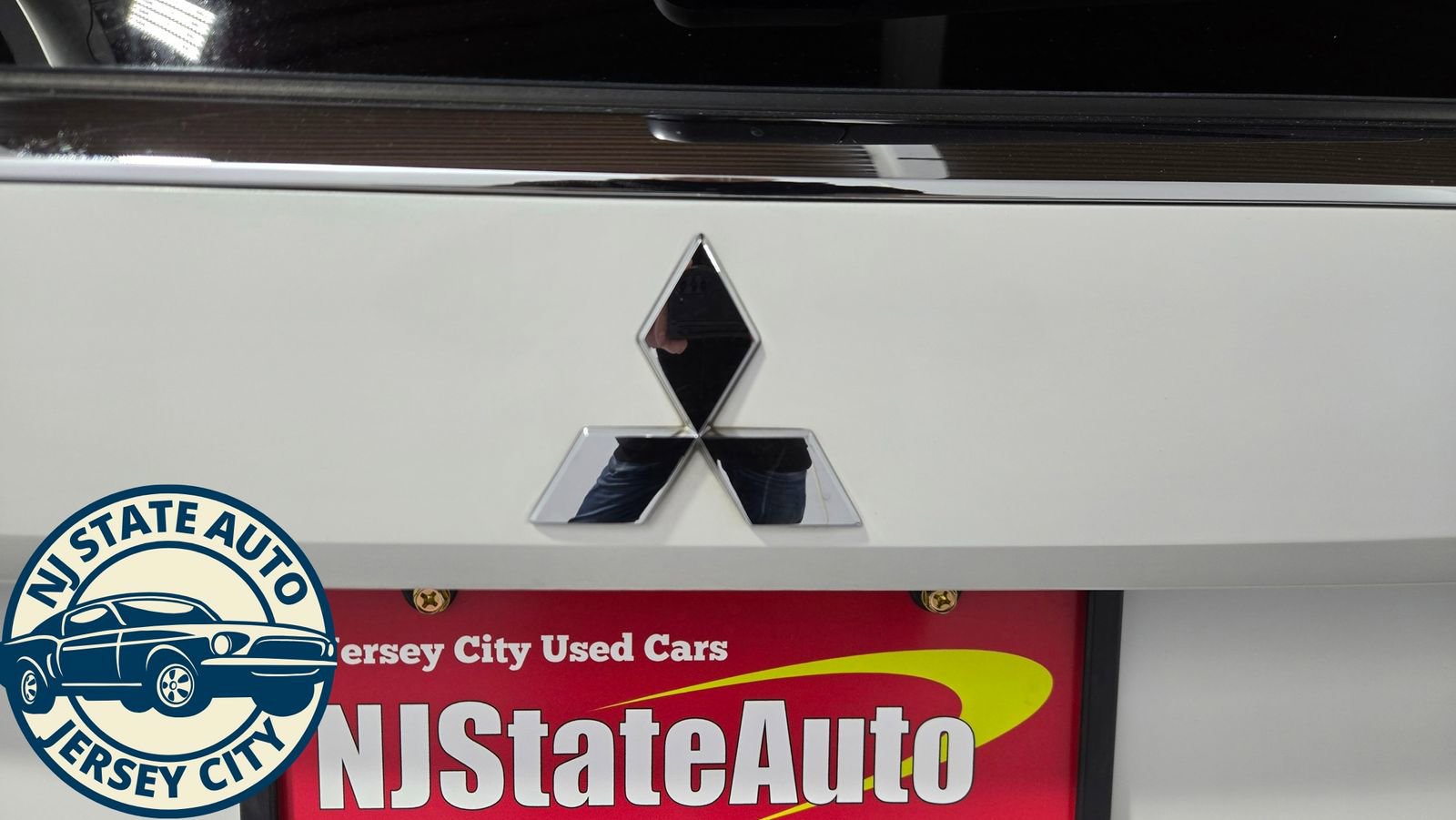 Used 2018 Mitsubishi Outlander SEL image 30