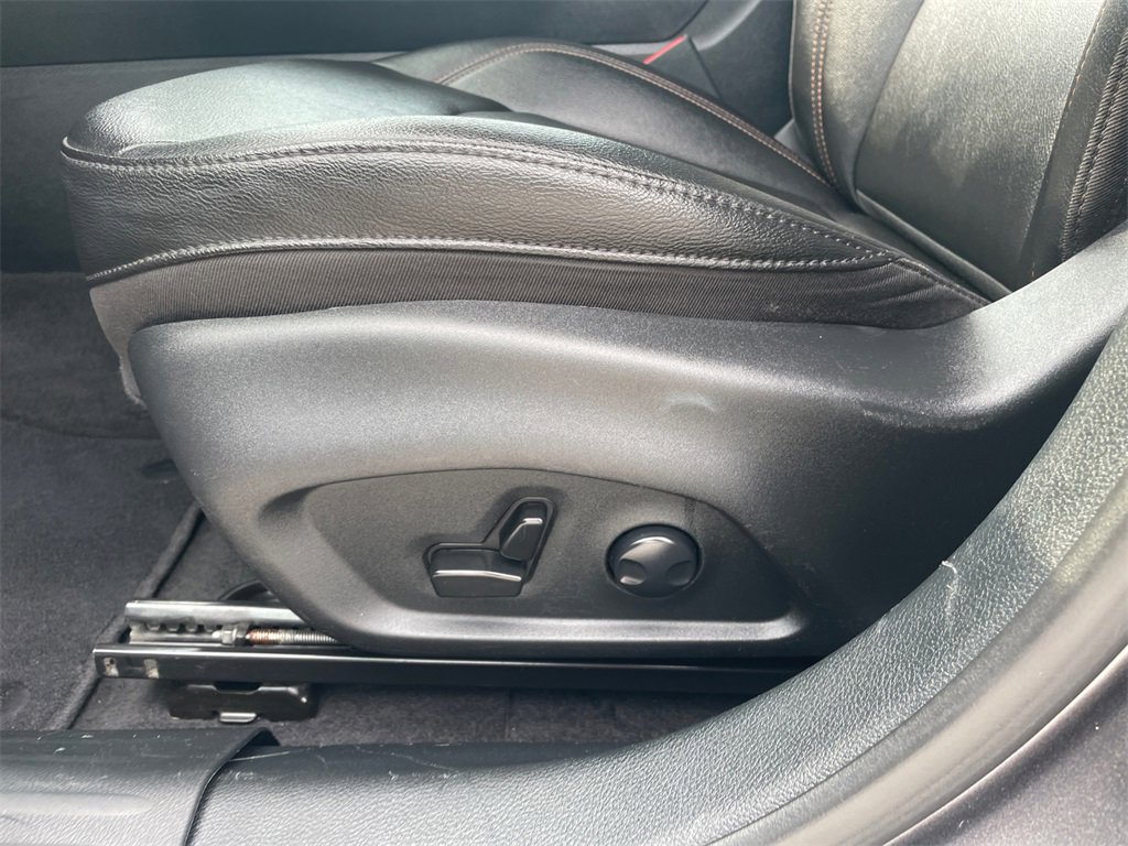 Used 2024 Jeep Compass Limited image 25