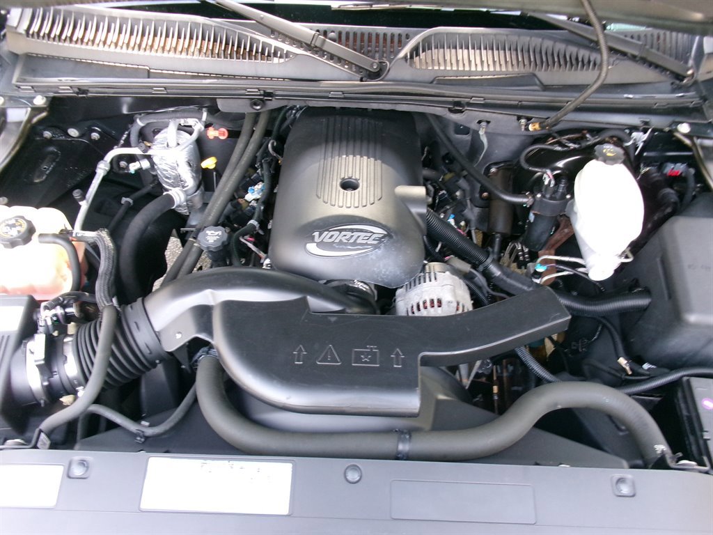 Used 2003 Chevrolet Avalanche 4x4 w/ Suspension Package, Off-Road image 46