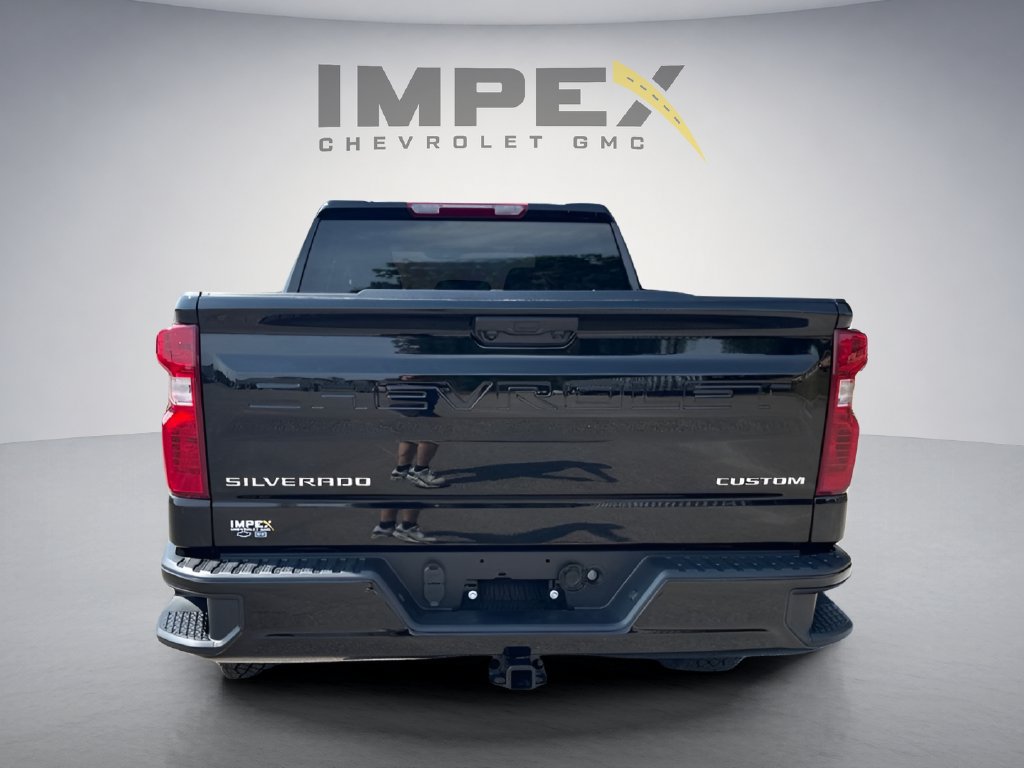 New 2026 Chevrolet Silverado 1500 Custom Trail Boss AWD/4WD image 4