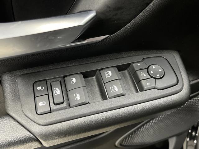 Used 2025 RAM 1500 Big Horn AWD/4WD image 29