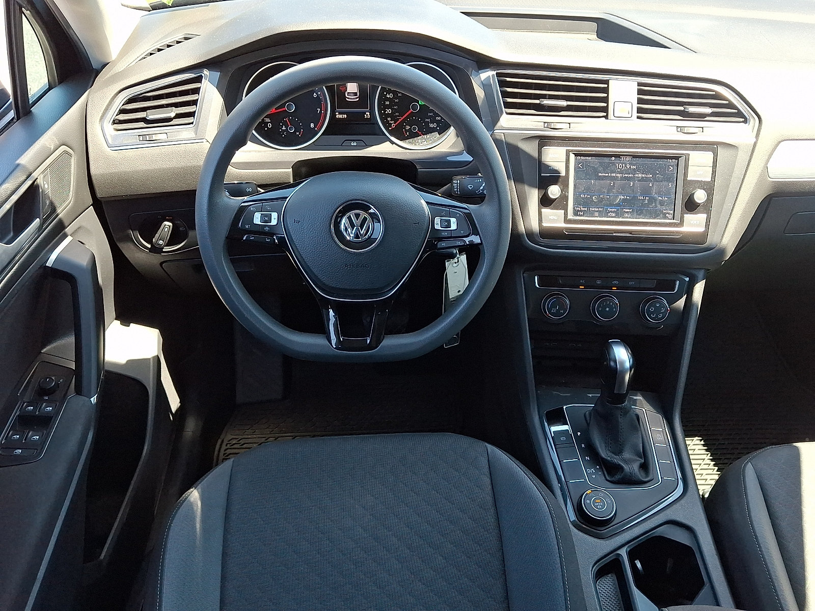 Used 2020 Volkswagen Tiguan S AWD/4WD image 12