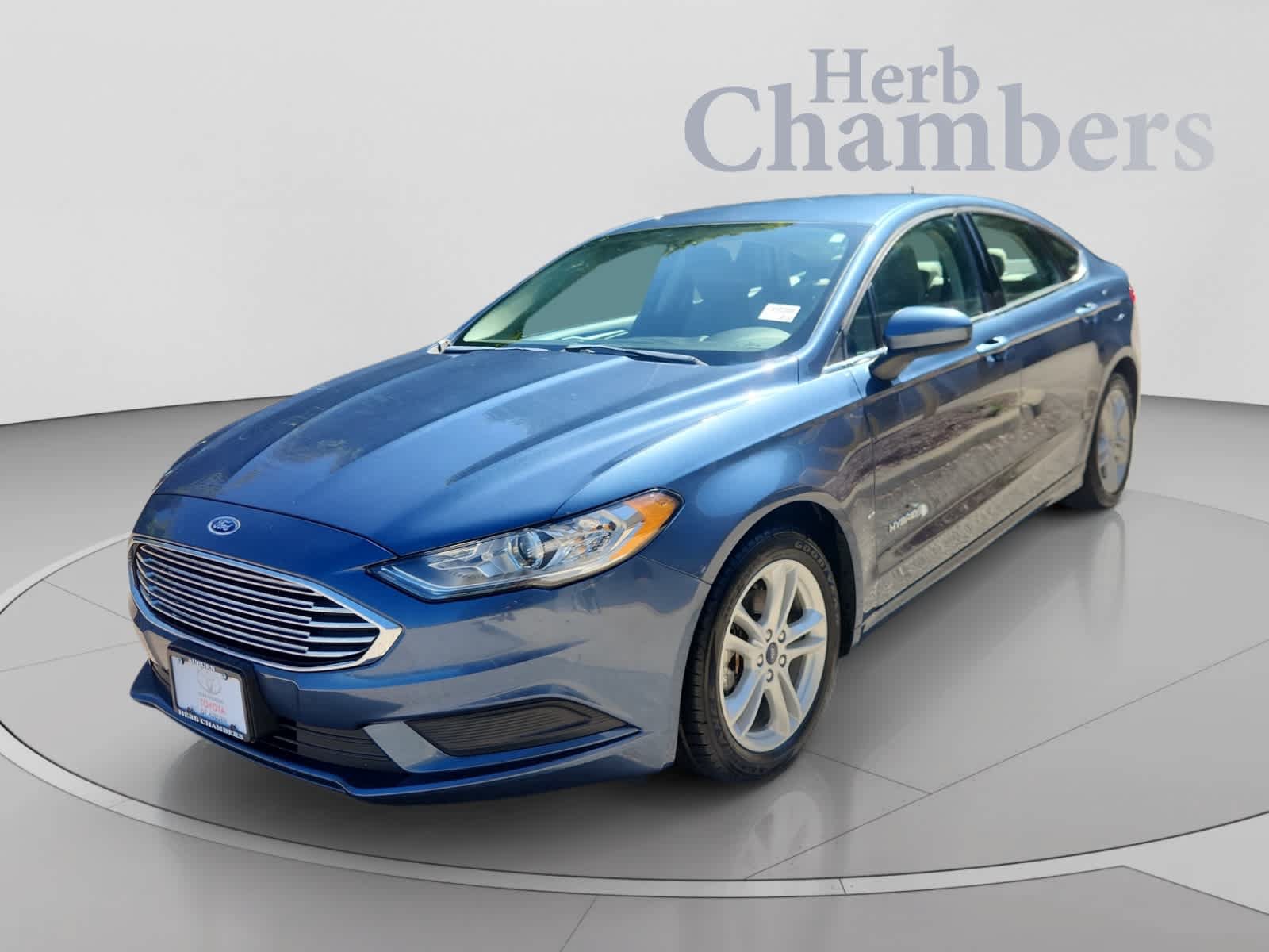 Used 2018 Ford Fusion S FWD image 11