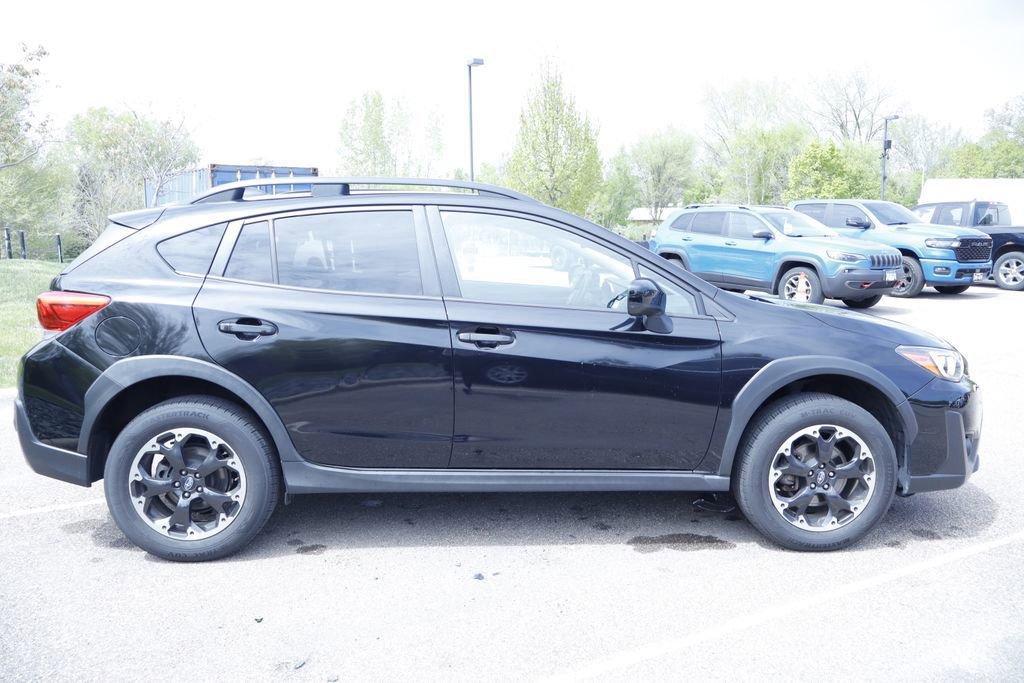 Used 2021 Subaru Crosstrek 2.0i Premium w/ Moonroof Package AWD/4WD image 8