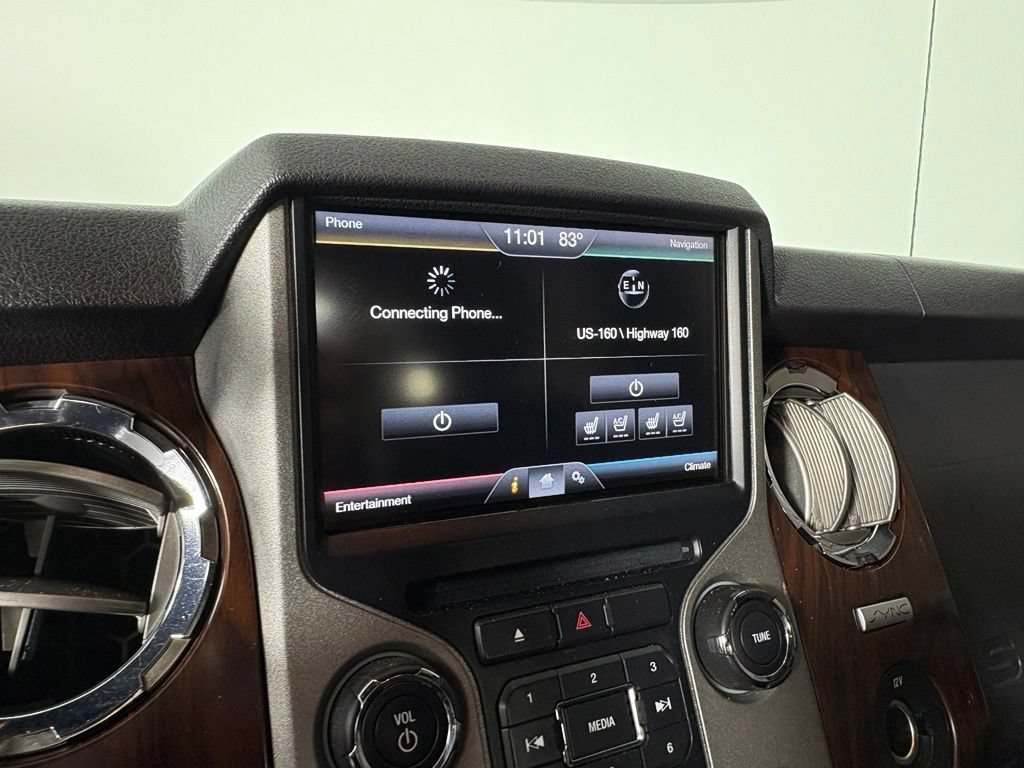 Used 2016 Ford F350 Lariat w/ Lariat Interior Package AWD/4WD image 21