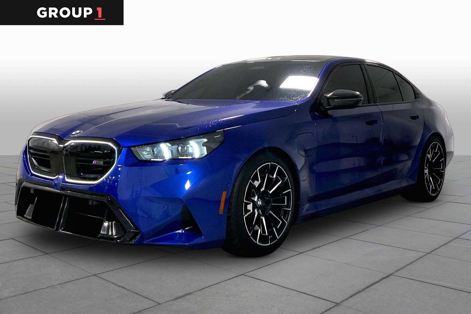 Used 2025 BMW M5 w/ Carbon Package AWD/4WD image 1