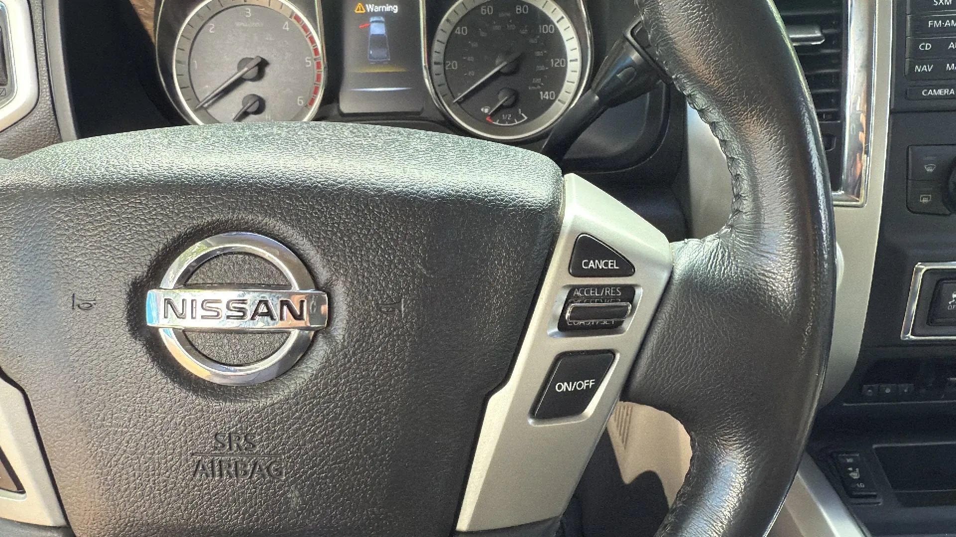 Used 2016 Nissan Titan SV RWD image 32