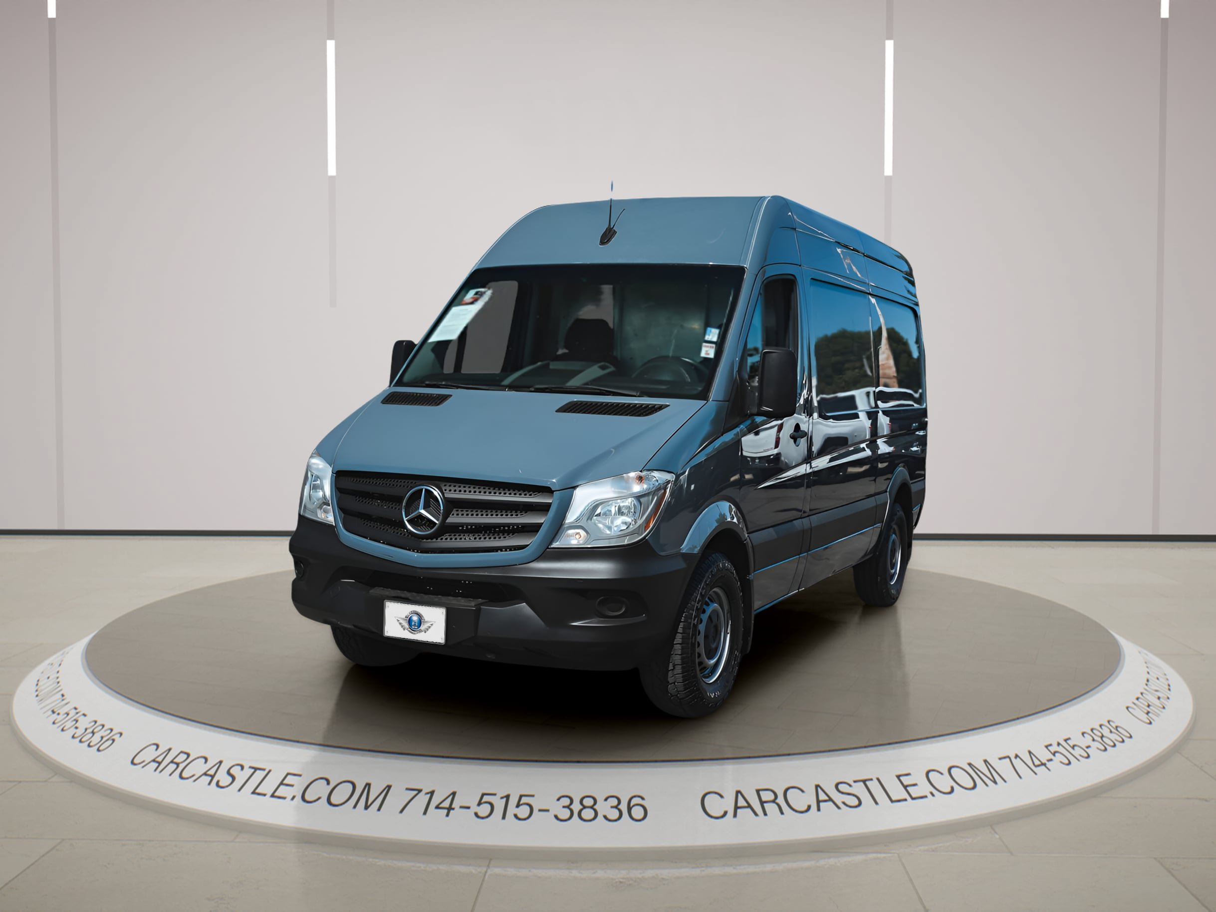 Used 2018 Mercedes-Benz Sprinter 2500 image 1