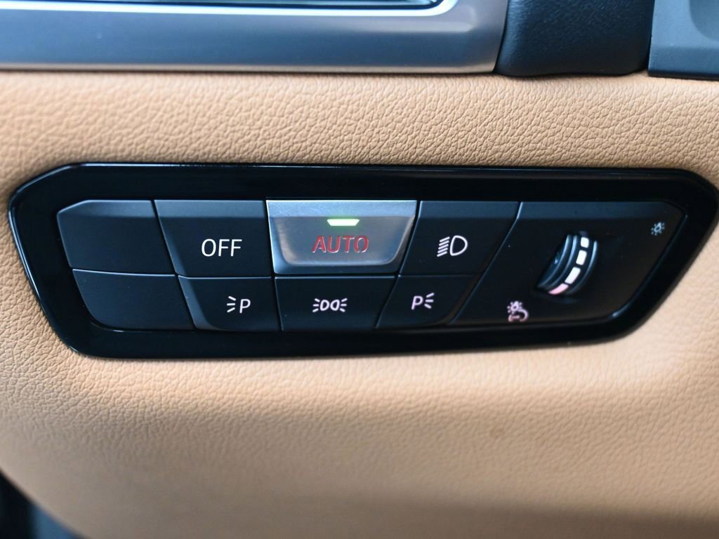 Used 2023 BMW 840i xDrive Convertible image 22