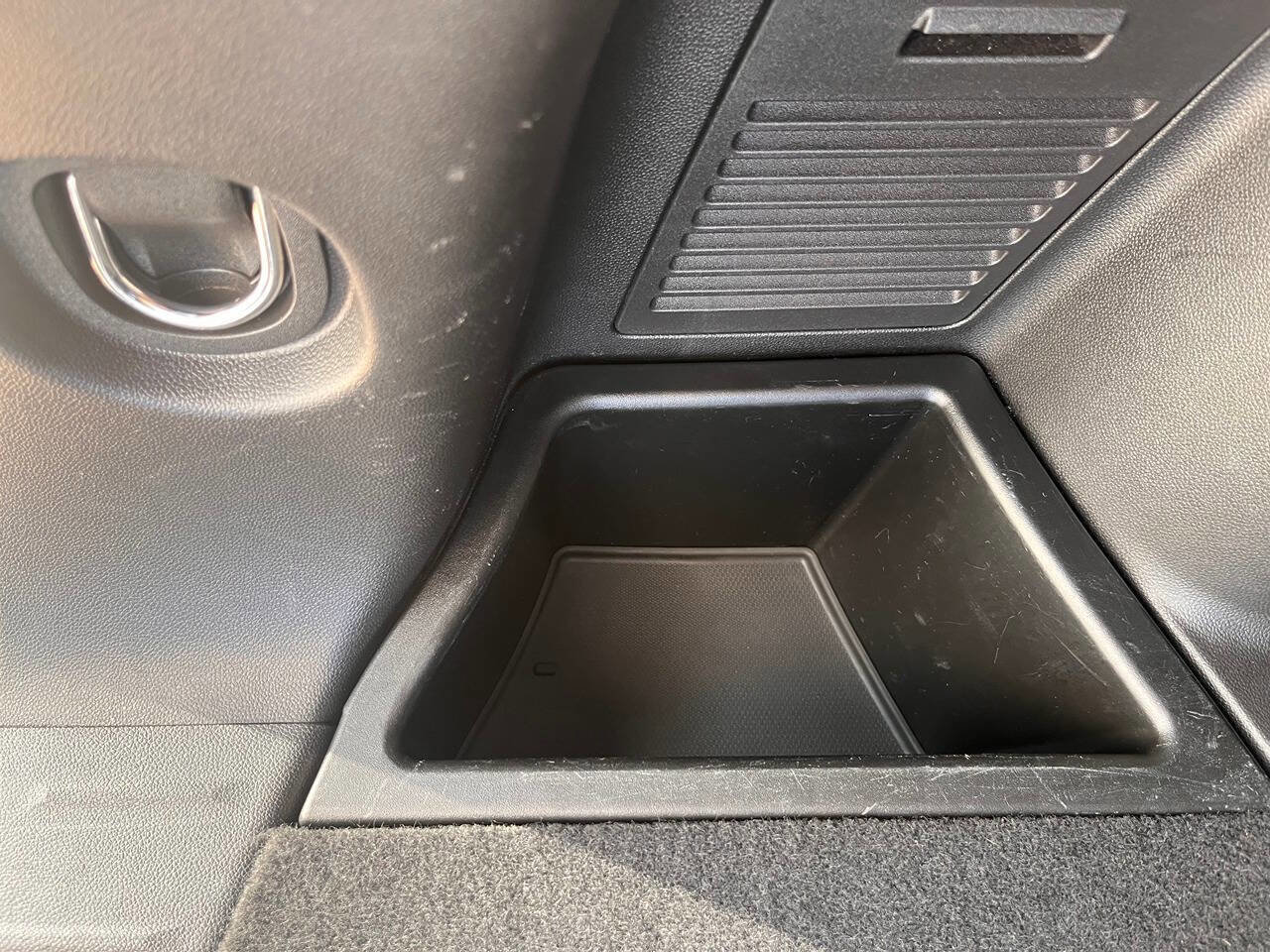 Used 2025 Chevrolet Blazer LT image 33